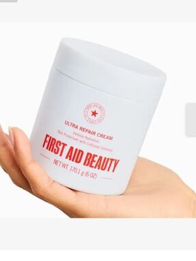 NEW First Aid Beauty Ultra Repair Cream —